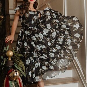 COPY - Ivy City Co Black and White A-line Midi Dress with Flutter Sleeves